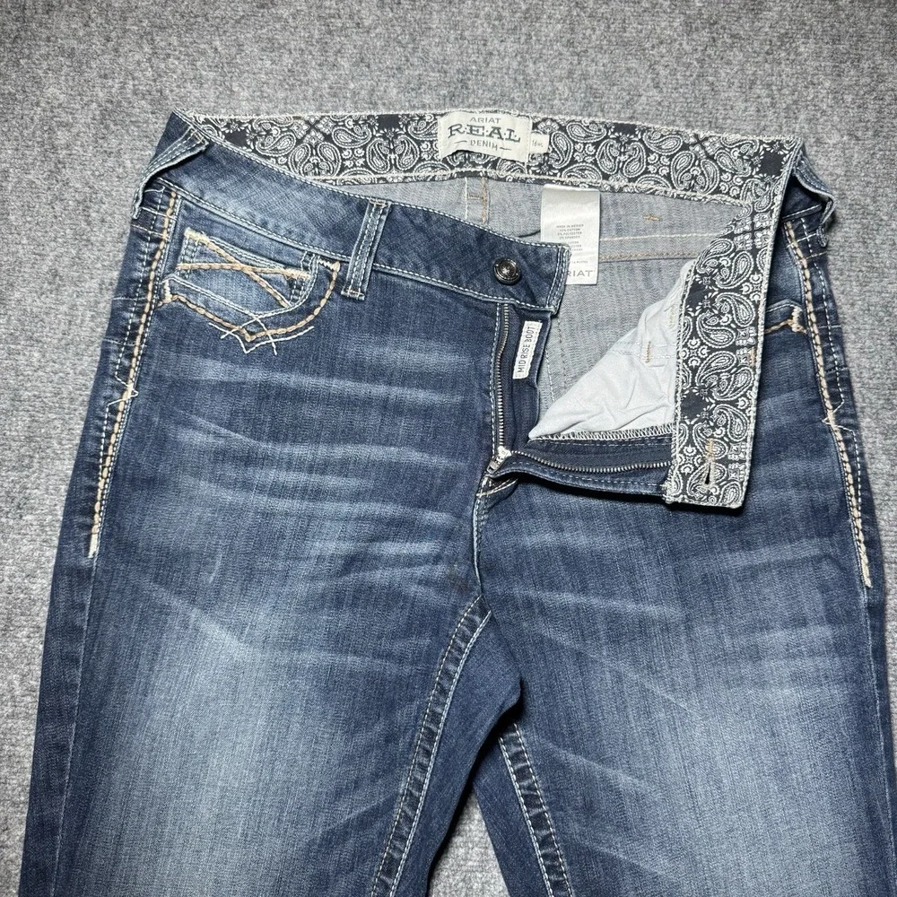 Ariat Real Denim Women 16WL Mid Rise Boot Leg Medium Wash Denim Jeans Fit 36x34 - Picture 3 of 16